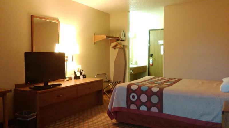 Super 8 By Wyndham Mount Vernon, Il Exterior foto