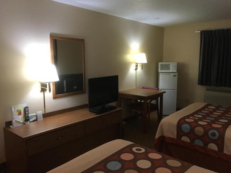 Super 8 By Wyndham Mount Vernon, Il Exterior foto